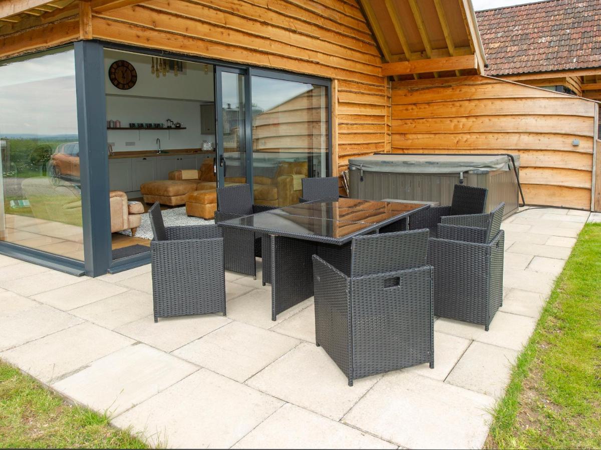 Starling Lodge Wedmore Eksteriør billede